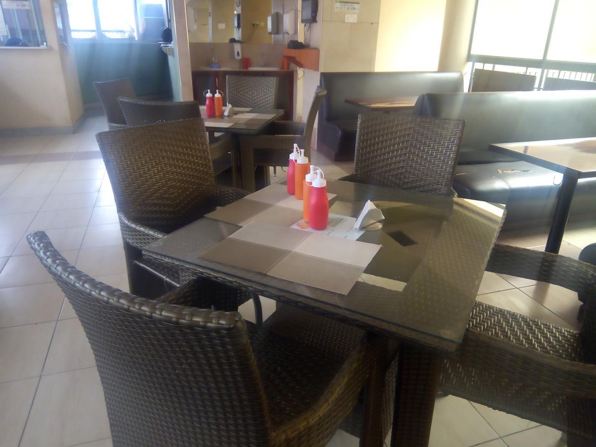 ניירובי Ash White Hotel מראה חיצוני תמונה