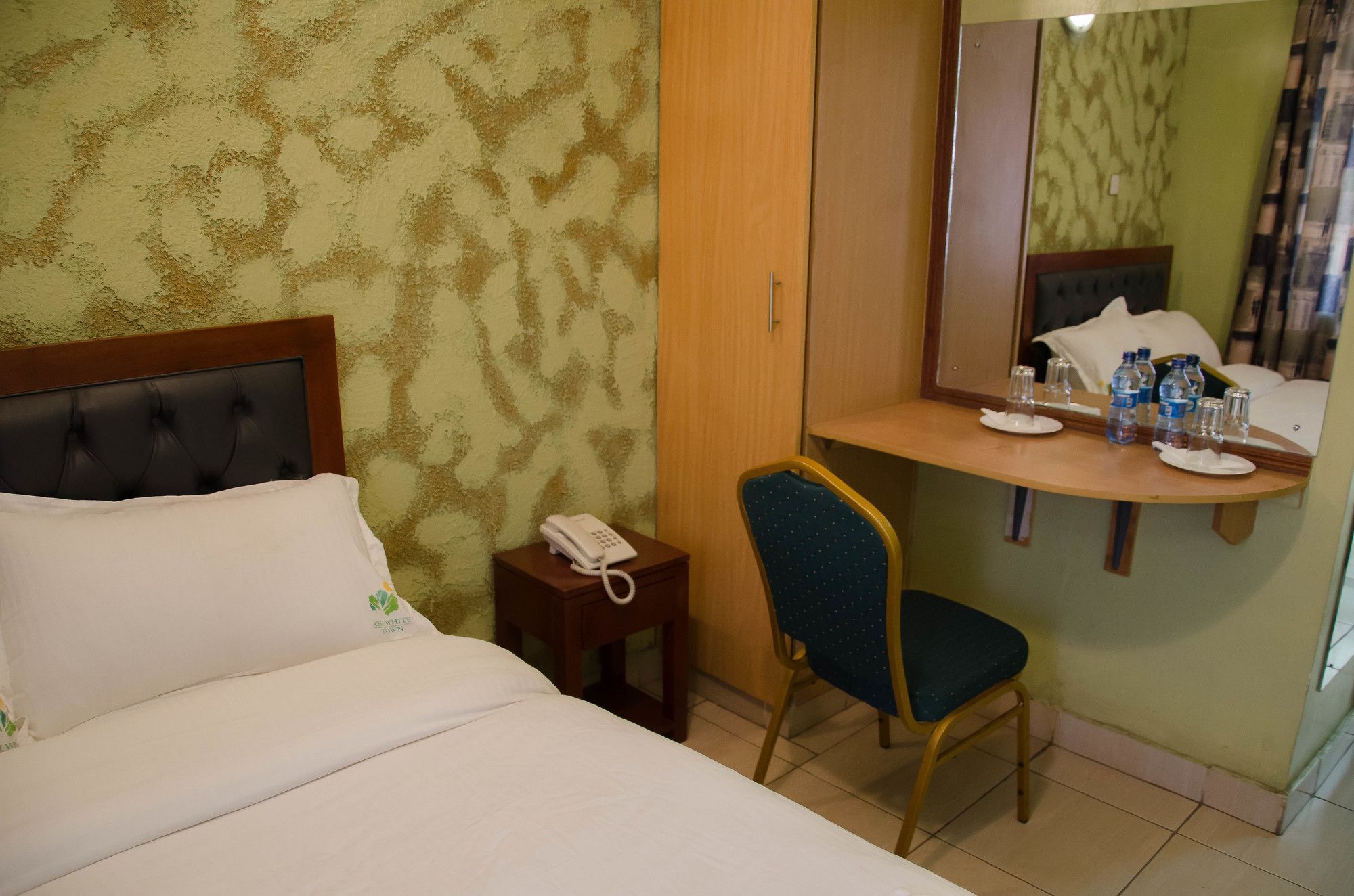 ניירובי Ash White Hotel מראה חיצוני תמונה
